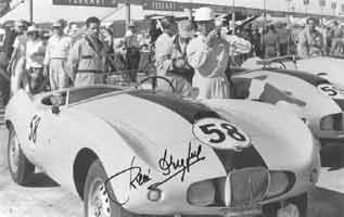 Thumbnail: photo of René Dreyfus' Arnolt-Bristol at Sebring, 1955